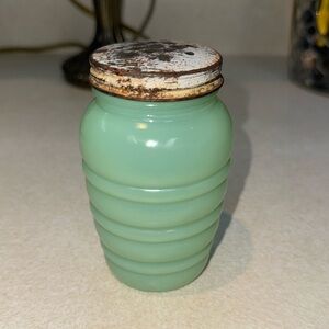 Vintage Jadeite Anchor Hocking shaker